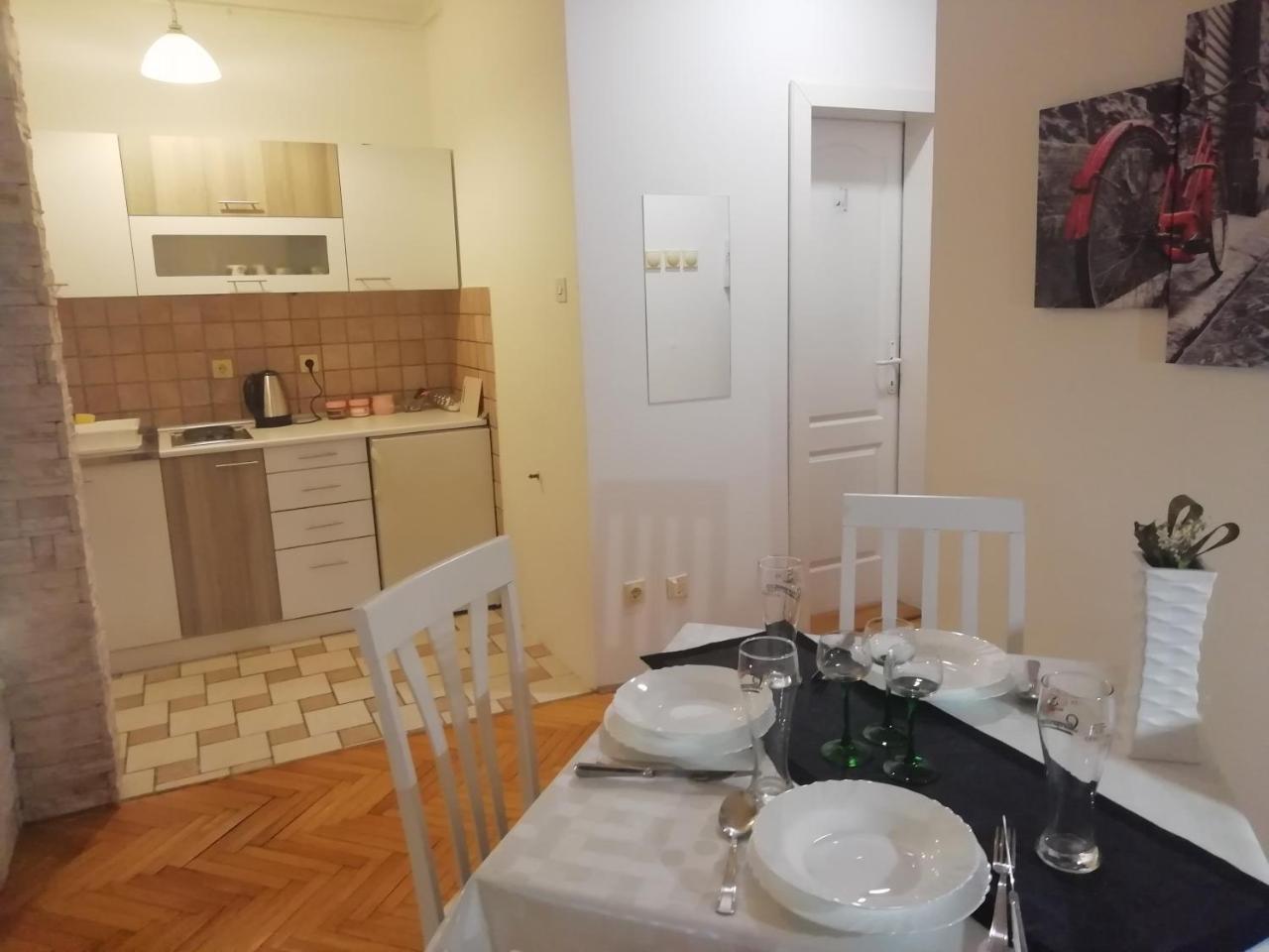 Two Kings Apartment 노비사드 외부 사진